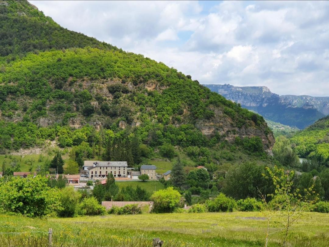 Hotel Des Gorges Au Viaduc Riviere-sur-Tarn Bagian luar foto